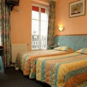 Royal Mansart 2*, Paris França