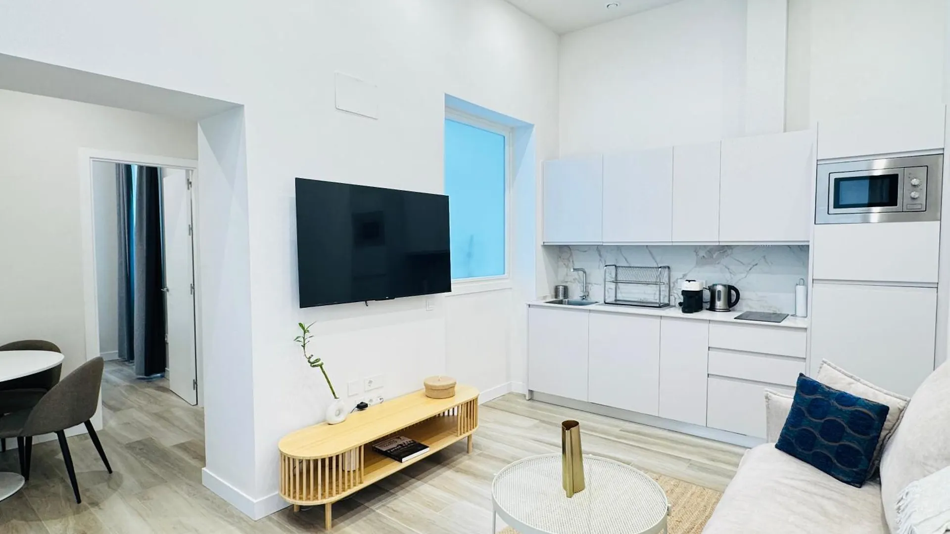 Qe Apartments Cadice
